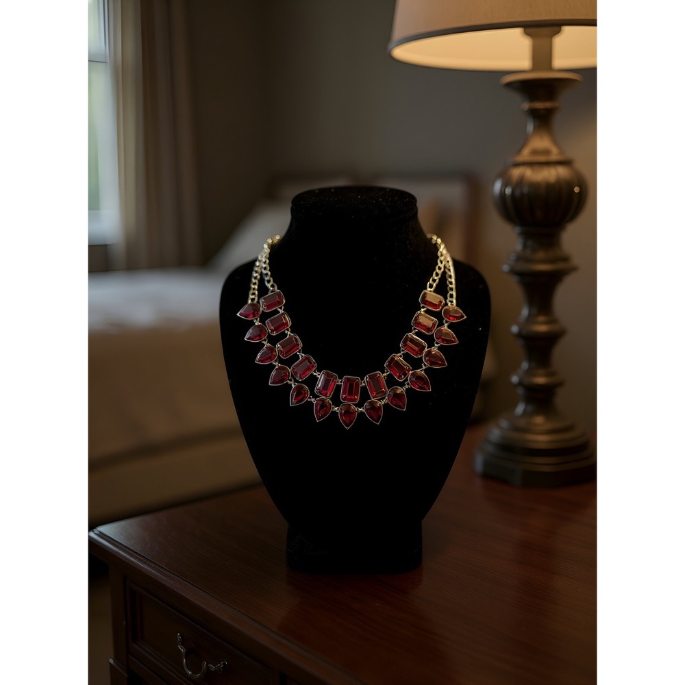 Elegant Red Faux Gemstone Necklace